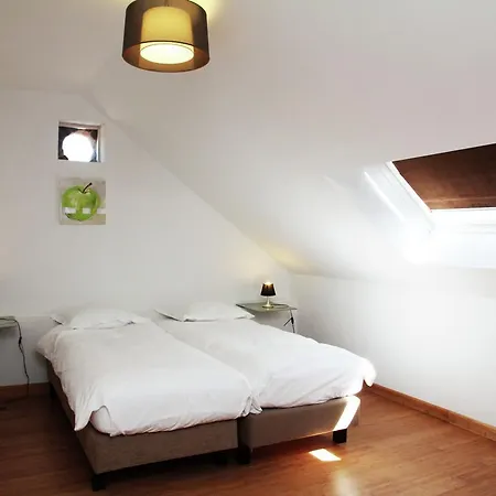 Quaint Holiday In Limbourg With Garden 펜션 *