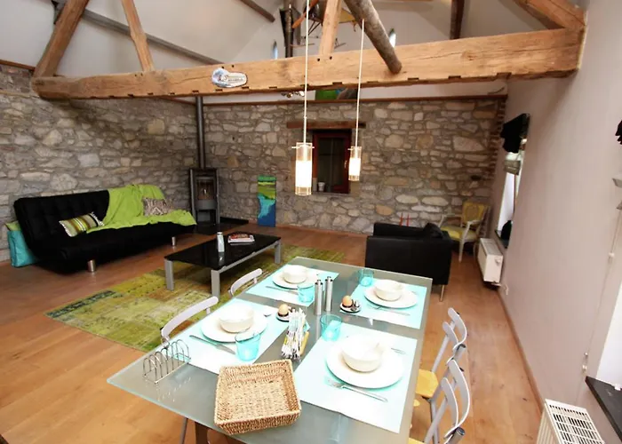 Quaint Holiday In Limbourg With Garden Ferienhaus